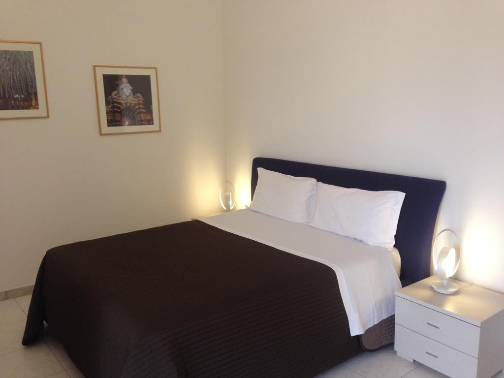B&B Young Catania Exteriör bild