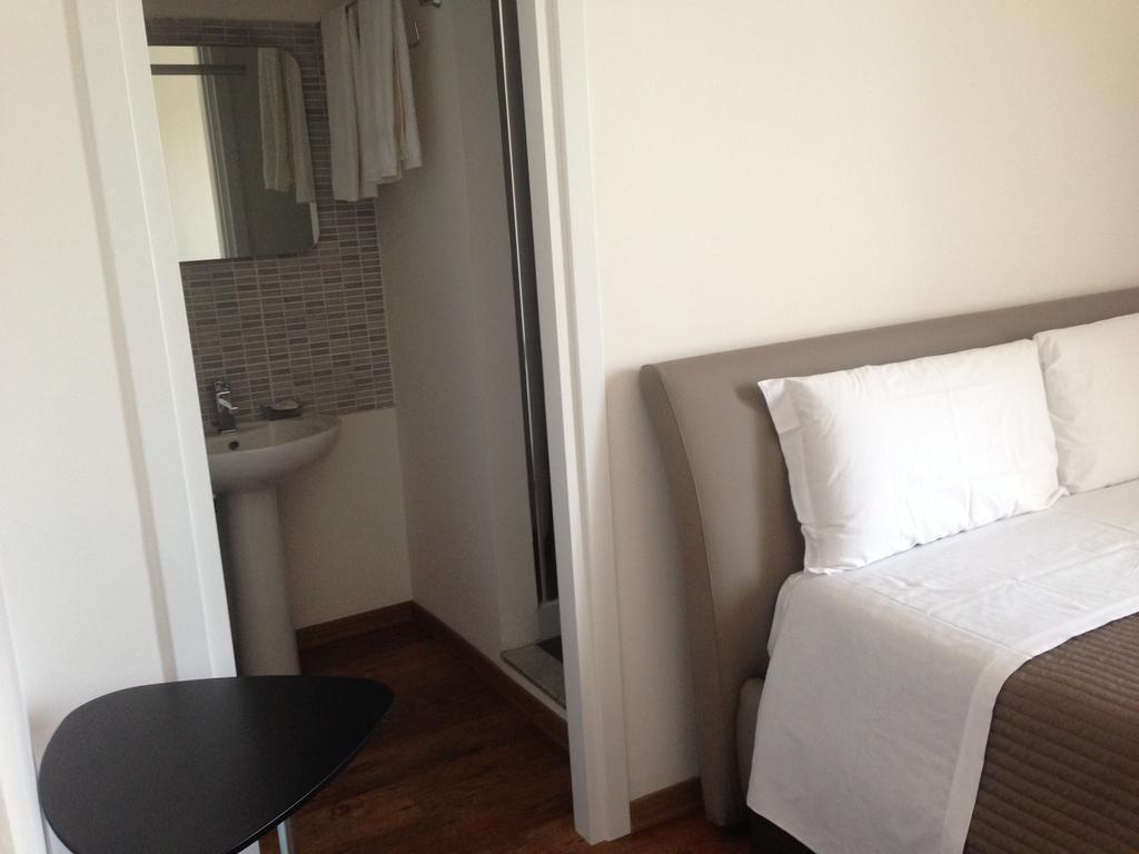 B&B Young Catania Exteriör bild