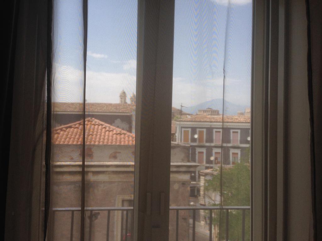 B&B Young Catania Exteriör bild