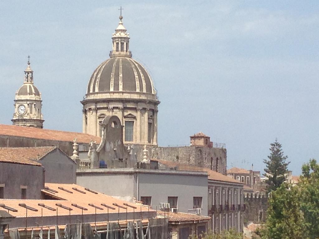 B&B Young Catania Exteriör bild